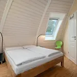 Ferienhaus Kugelhaus Eos - Sonnengeküsstes In Organischer Bauweise Am Seeufer Penzlin