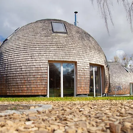 Ferienhaus Kugelhaus Eos - Sonnengeküsstes In Organischer Bauweise Am Seeufer Penzlin