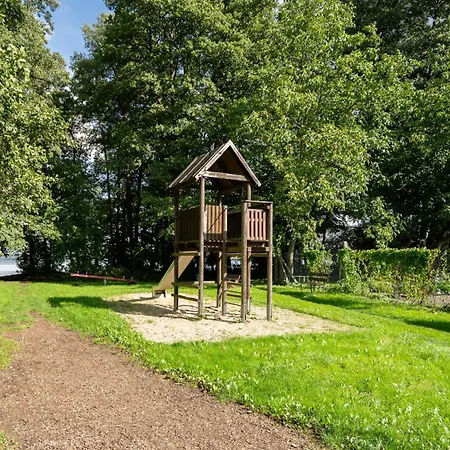 Kugelhaus Eos - Sonnengeküsstes In Organischer Bauweise Am Seeufer Ferienhaus *