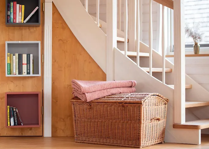 Kugelhaus Eos - Sonnengeküsstes In Organischer Bauweise Am Seeufer